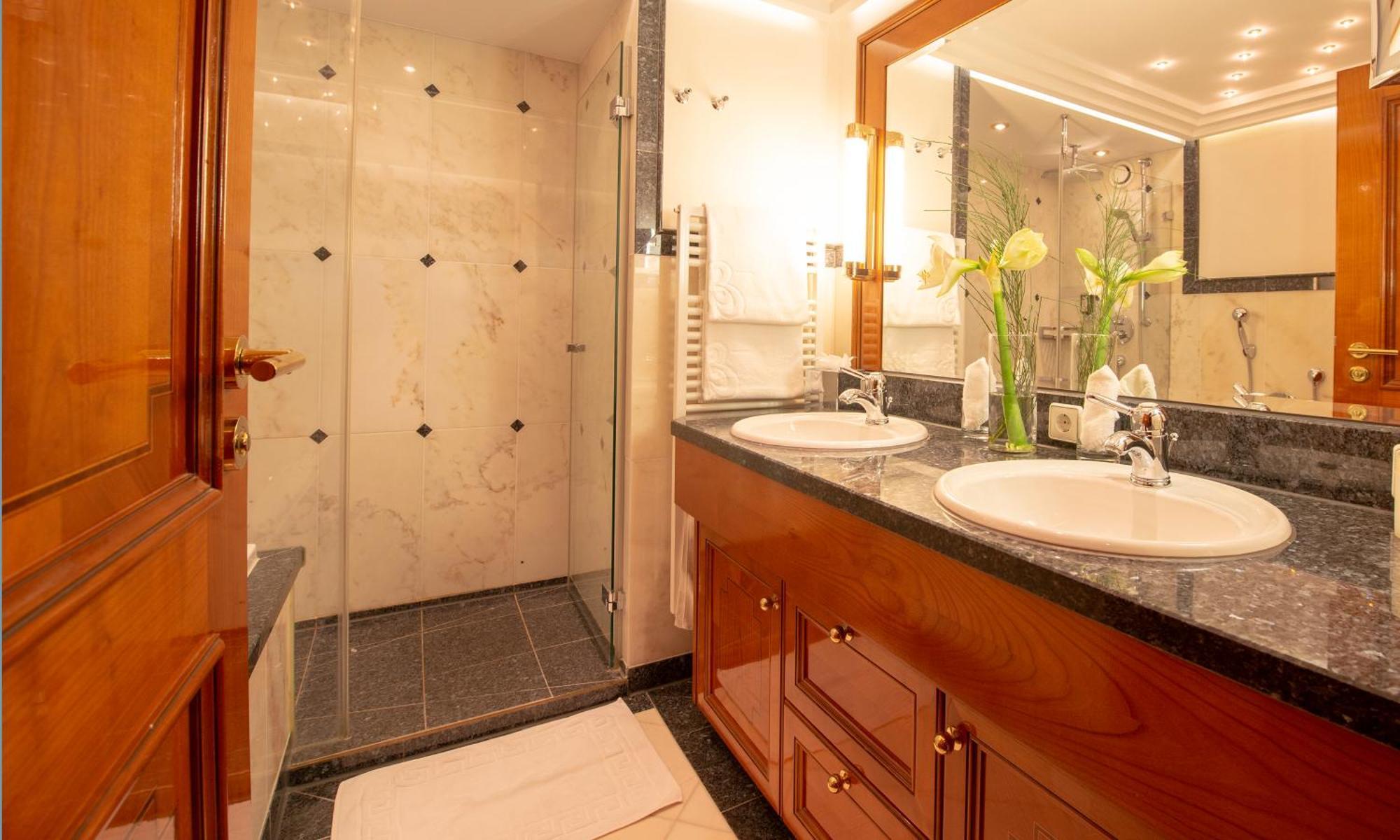 Hotel Dollenberg Bad Peterstal-Griesbach Phòng bức ảnh